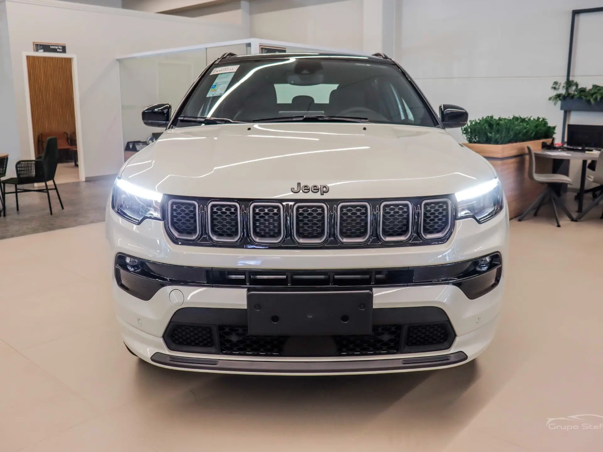 Jeep Compass Sport 2026 cai R$ 33.245 para PcD em maio com estoque limitado a 20 unidades